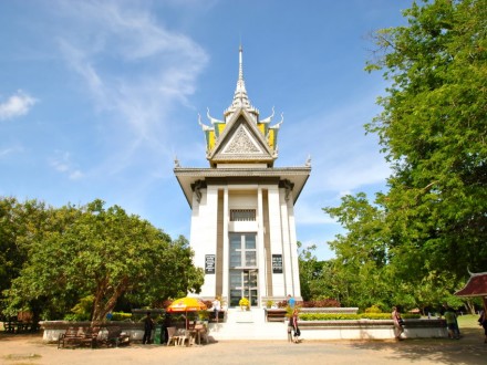 Phnom-Penh-KILLING-FIELD